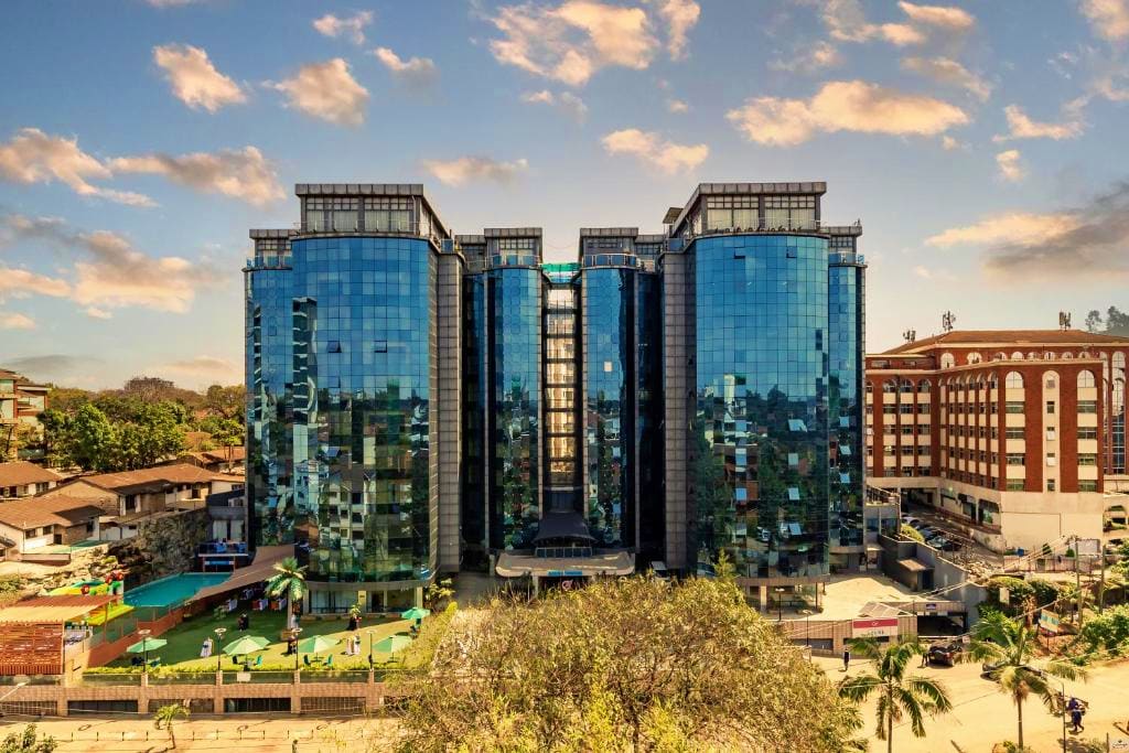 Pride Inn Azure/Panari Hotel